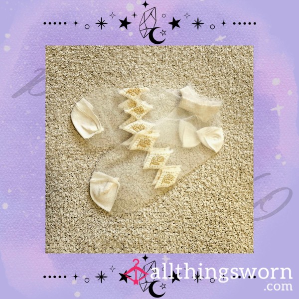 Sheer White Socks - Roses