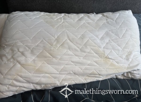 Sheets And Pillow