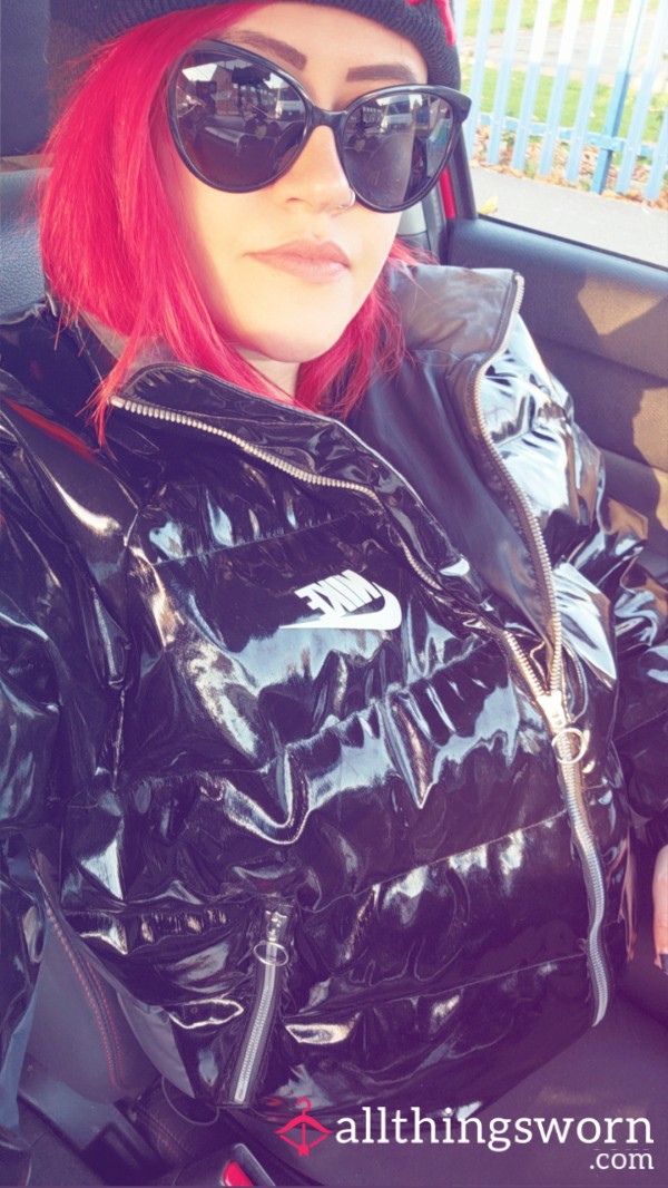 Shiny Black Nike Puffer Coat 🖤