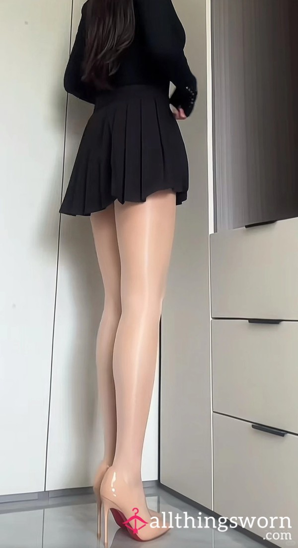 Shiny Nude 3+ Days Sl*t Pantyhose Special｜Freshly Removed Ultra-sheer Glossy Nude Stockings Worn Over 3 Days, Perky A** & Thigh Roots Soaked In Warm Pu**y Juice & Foot Sweat, Sticky Shiny Sur