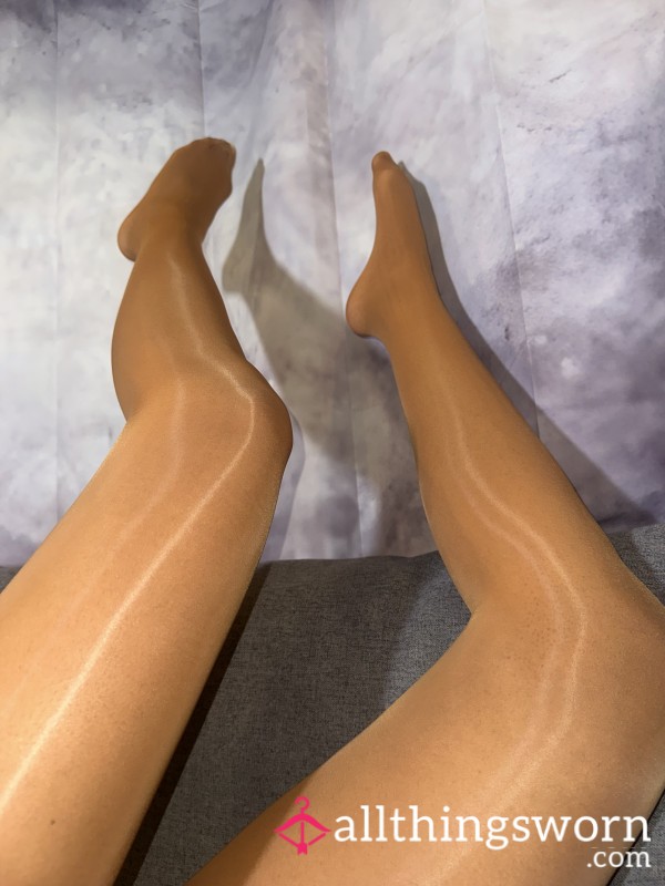 SHINY NUDE TIGHTS