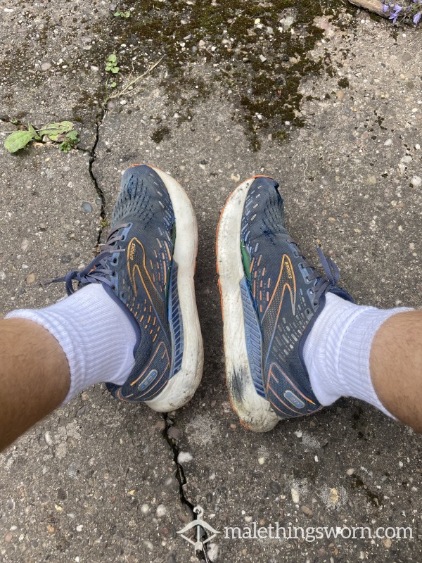 Shoe And Sock Strip Out Of My Rank Old Trainers (photo Set)