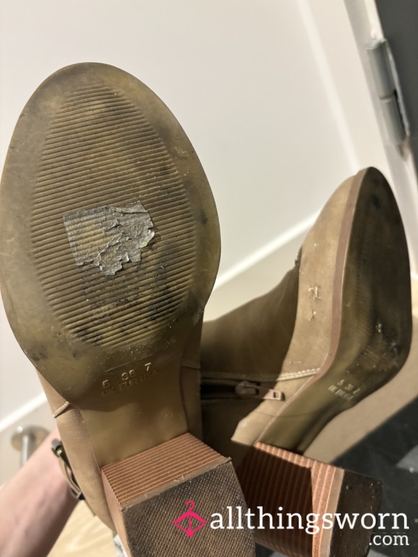 Shoe Cleaning