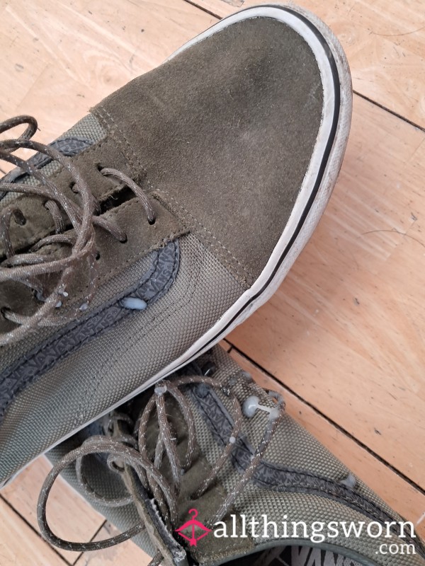 Shoe C*ck Play