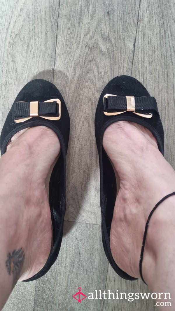 Shoe Dangling