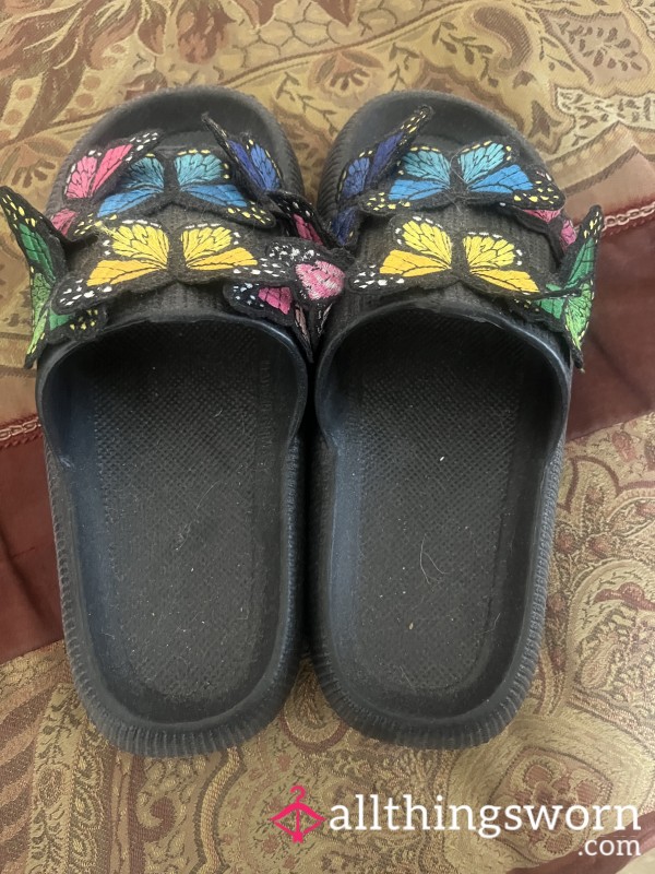 Dirty Bu*terfly Sandles