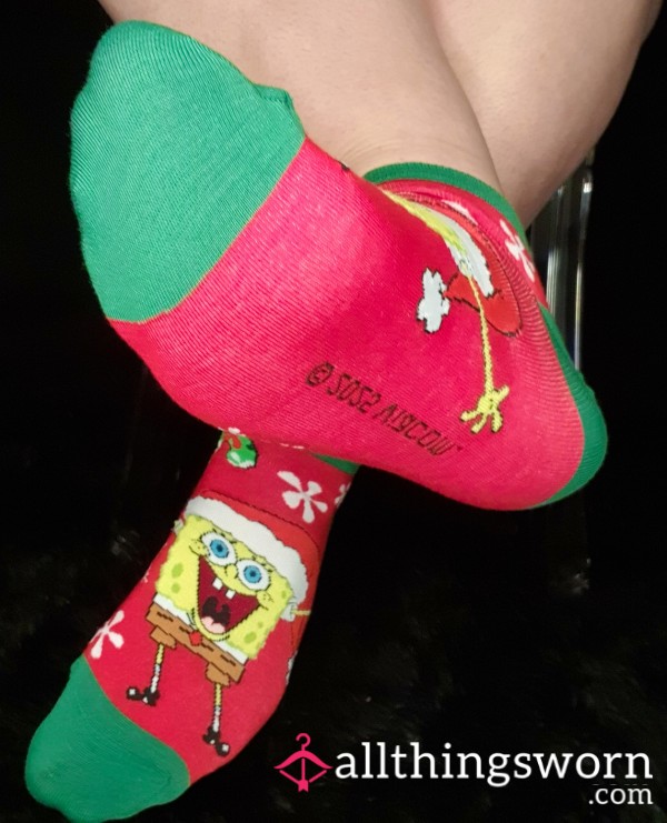 ShowBunny’s Red SpongeBob Christmas Socks