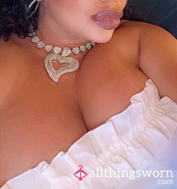 Silent 🤫 Sends To Please Your Goddess