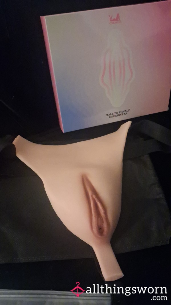 Silicone Strap On Sissy Pu**y With Wee Hole.😂😝