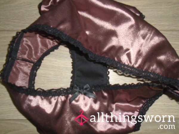 SOLD💋🥳 Silky Look Panties😏
