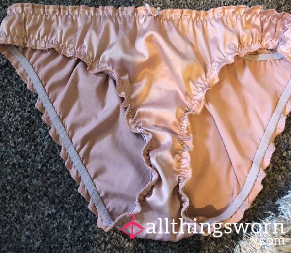 💖Silky Pink Panties💖