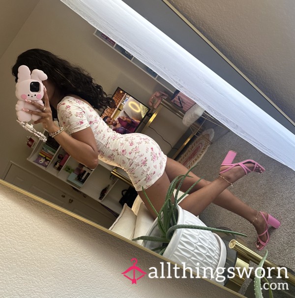 🎀 Simp Funded Shopping Sprees🎀