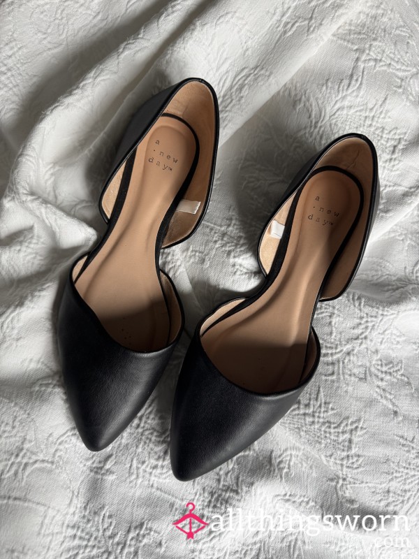 Simple Black Flats 🖤 Size 8.5