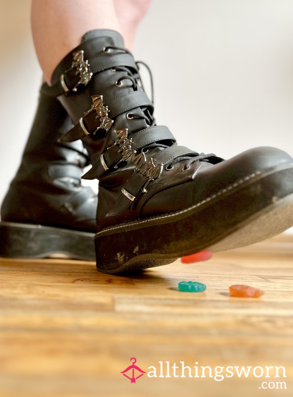 Sinful Stomped Sweets