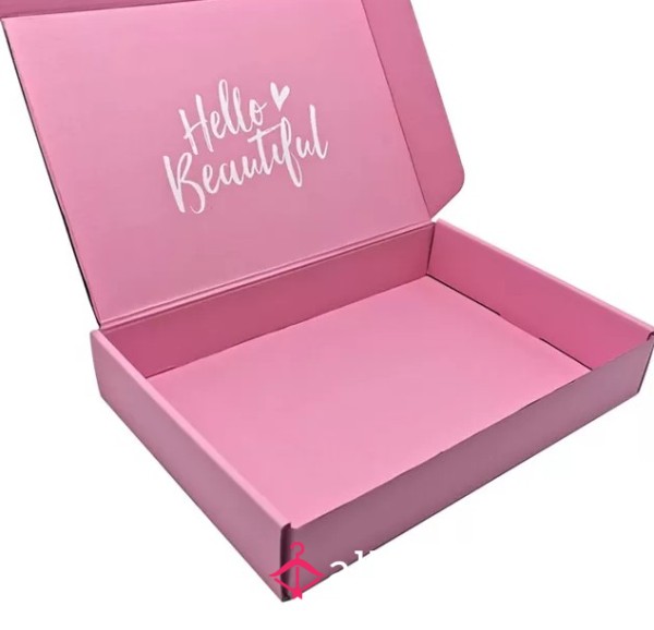 SISSY GIRL Box - 5 Items!