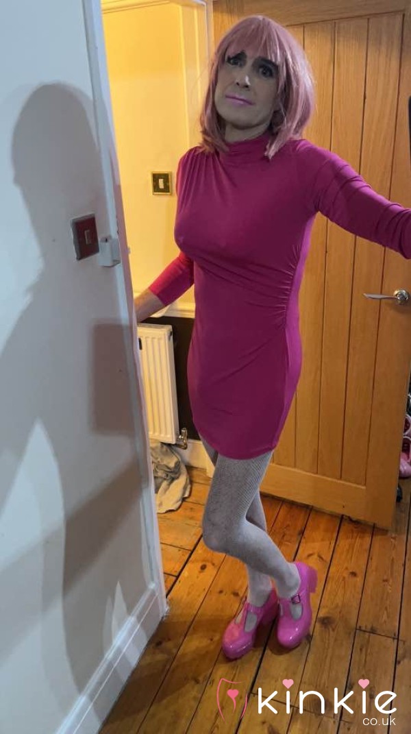 Sissy Lucy Requires A Master!