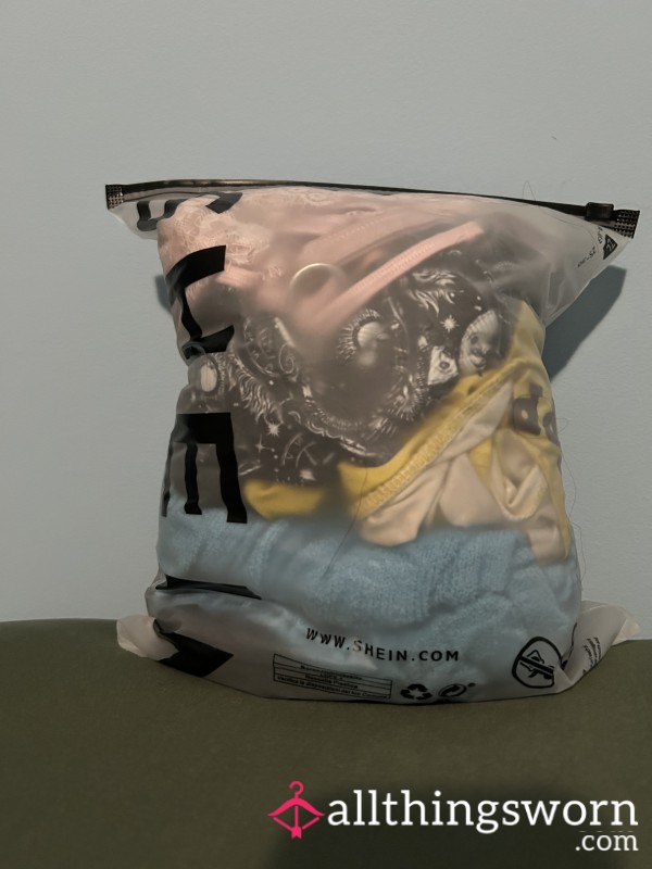Mystery Bag ( 10 Items