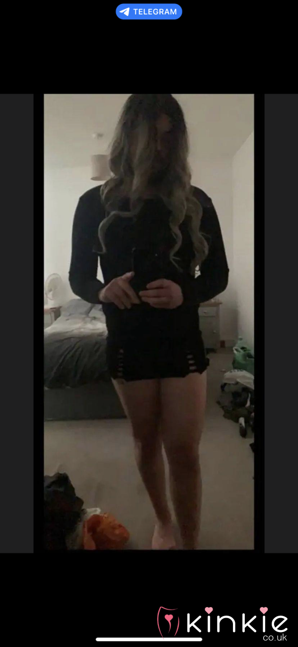 Sissy Riding Di**o