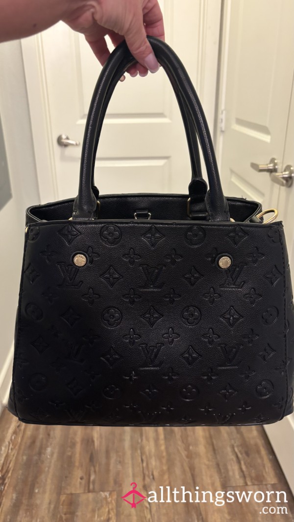 ✨SISSY SPECIAL✨ LV Black HandBag