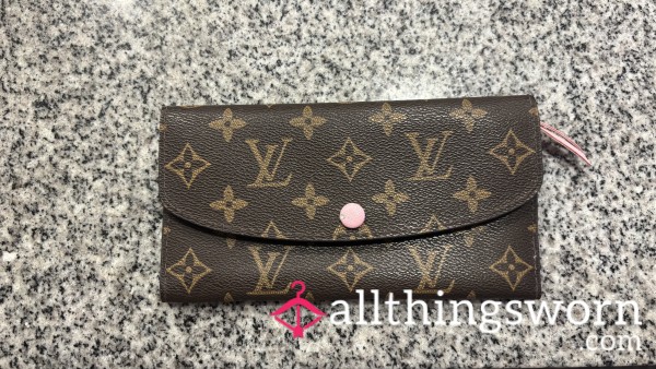 ✨SISSY SPECIAL✨ LV Brown & Pink Wallet