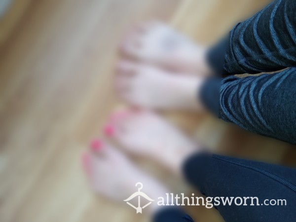 Duo Feet Pics W Sister 👭🏻👣