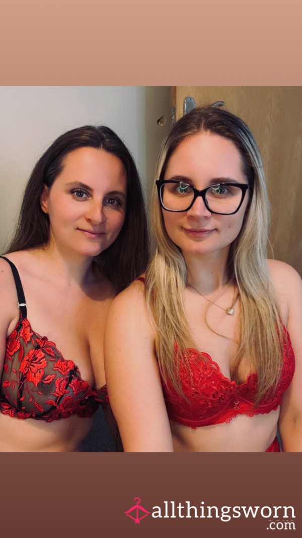 Sisters Lingerie Snaps