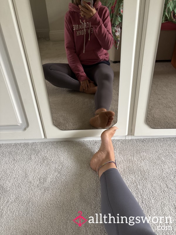 Size 10 Bu*tery Soft Leggings