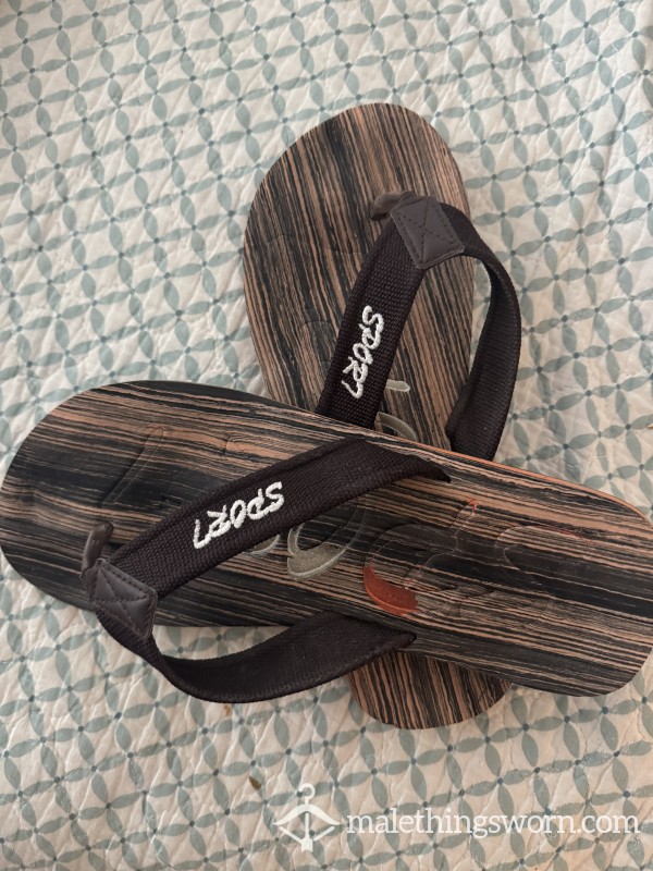 Size 13 Flip-flops