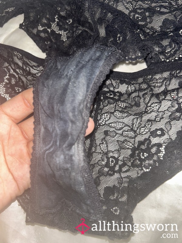 Size 14 2 Day Wear 🤭x 2 C*m Loads