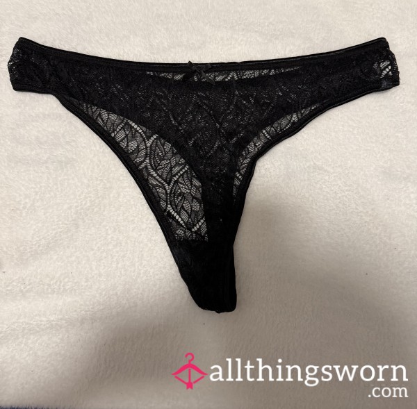 Size 18 Worn Lace Thong 🍑