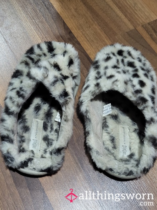 Stinky Well Worn Leopard Print Slippers