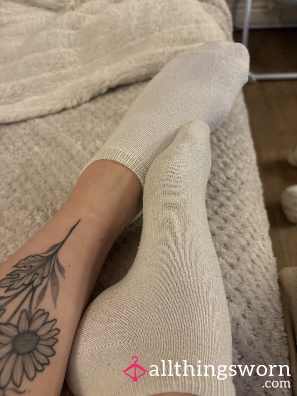 Size 5 Feet 👣