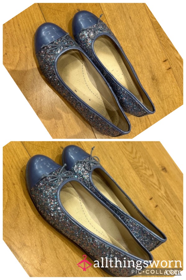 Size 5 Flat Shoes Blue