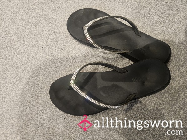 Size 5 Well Worn Sandals