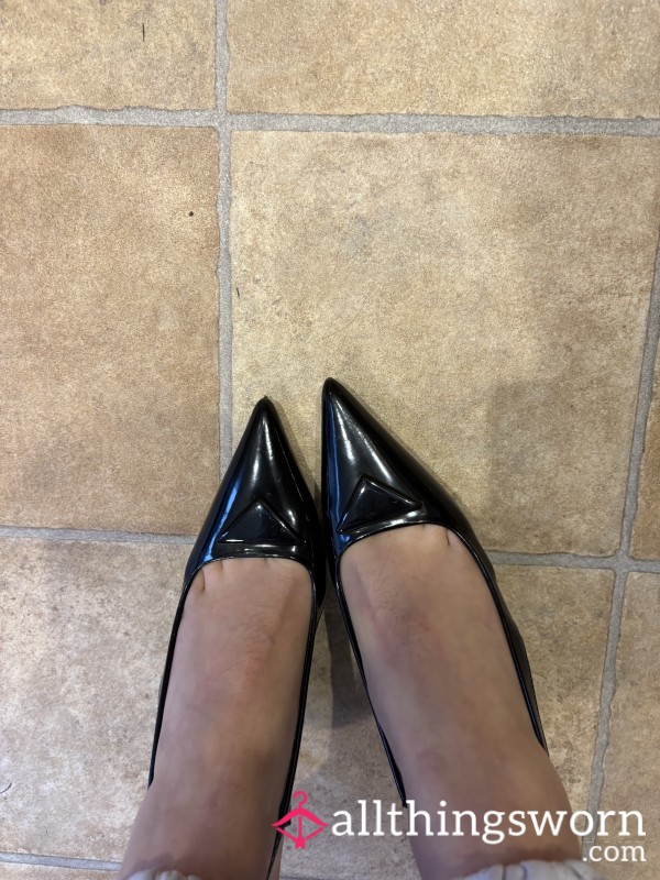 SIZE 6 BLACK PVC HEALS