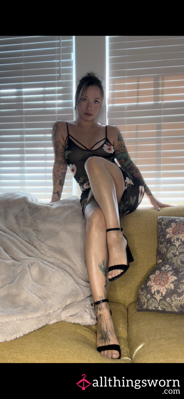 Size 6 Guess Black Heels