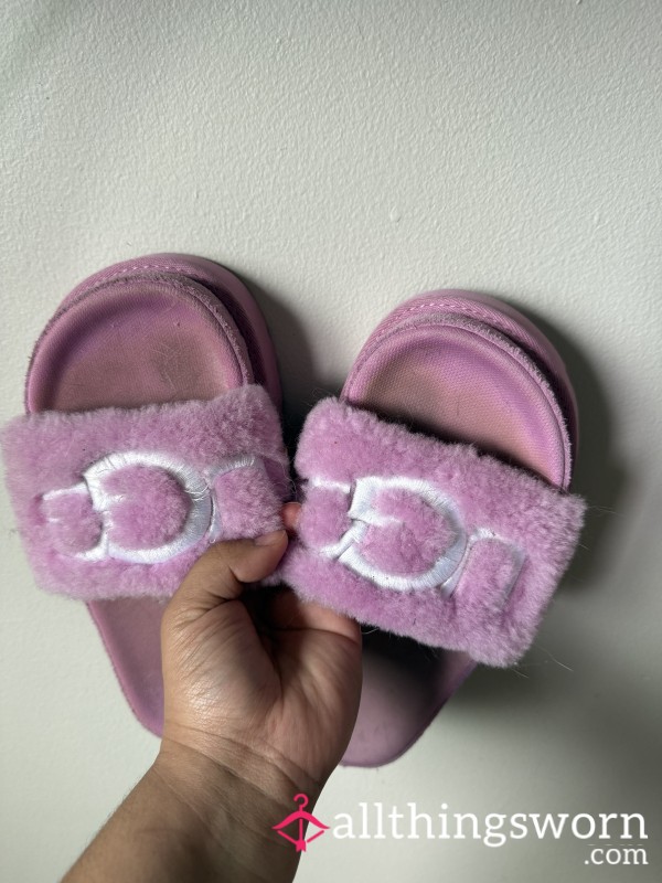 Size 6 Pink Platform UGG Slides – Deeply Worn & Foot-Stained