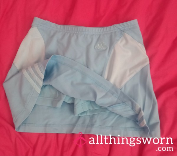 Size 8 Addidas Sports Skirt Wiv Built In Shorts