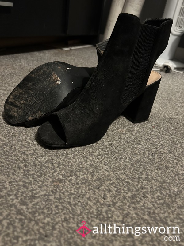 Size 8 Open Toe And Heel Ankle Boots