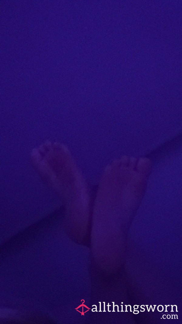 Size 8 Pretty Feet All For You To See ;)
