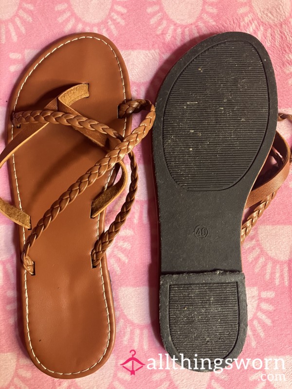 Size 8 Tan Braided Strap Sandal