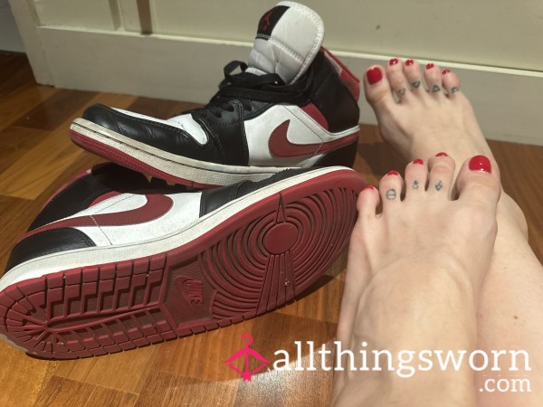 Size 8.5 Uk Nike Jordan