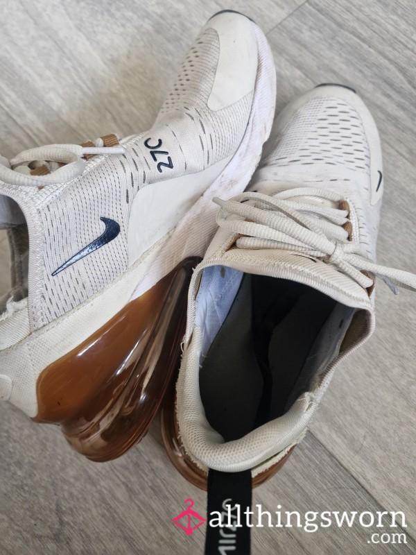 Size 8.5 Well Worn, Very Stinky Nike 270s