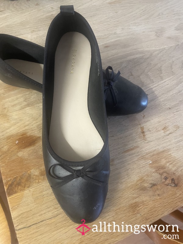 Size 8 Worn Flats