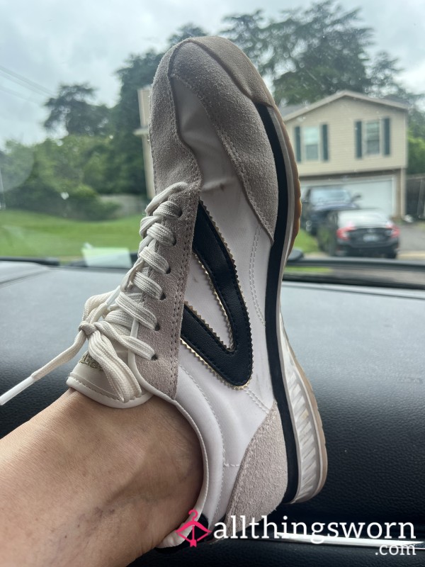 Size 9 - Daily Errand Shoes