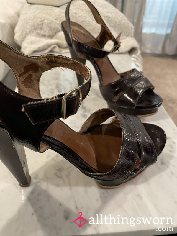 Size 9 Michael Antonio Dark Brown Leather Heels – Club-Worn, Sweaty New Orleans Nights! 👠💃