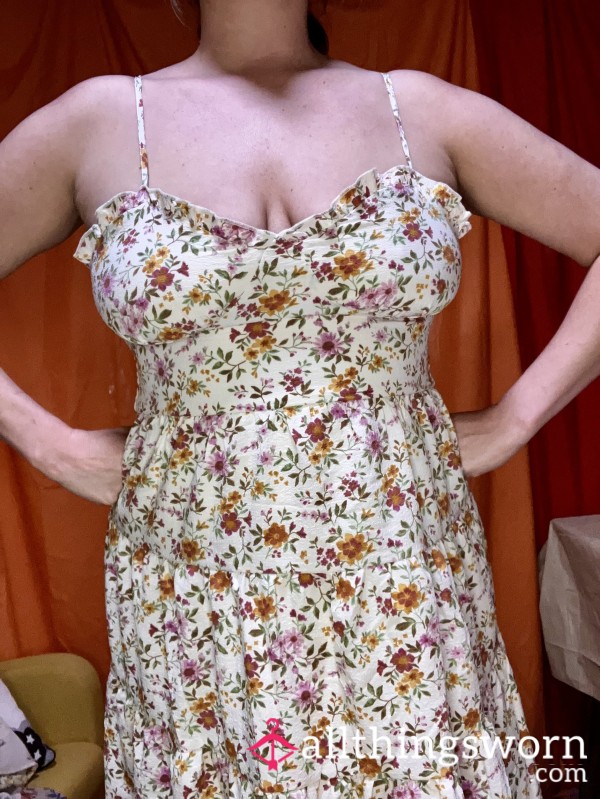 Size Large Beautiful Flor*l Dress