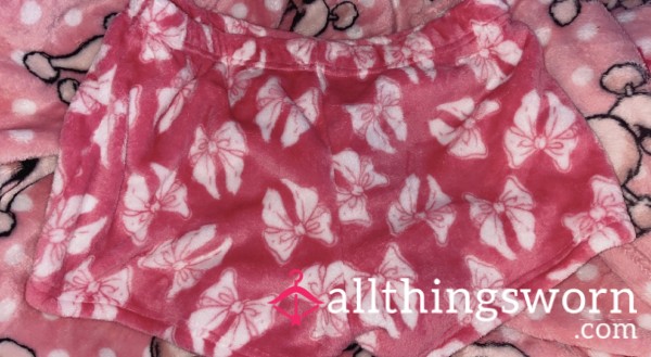 (Size Large) Soft, Fluffy, Fuzzy Pink Bow Pajama Shorts 🎀
