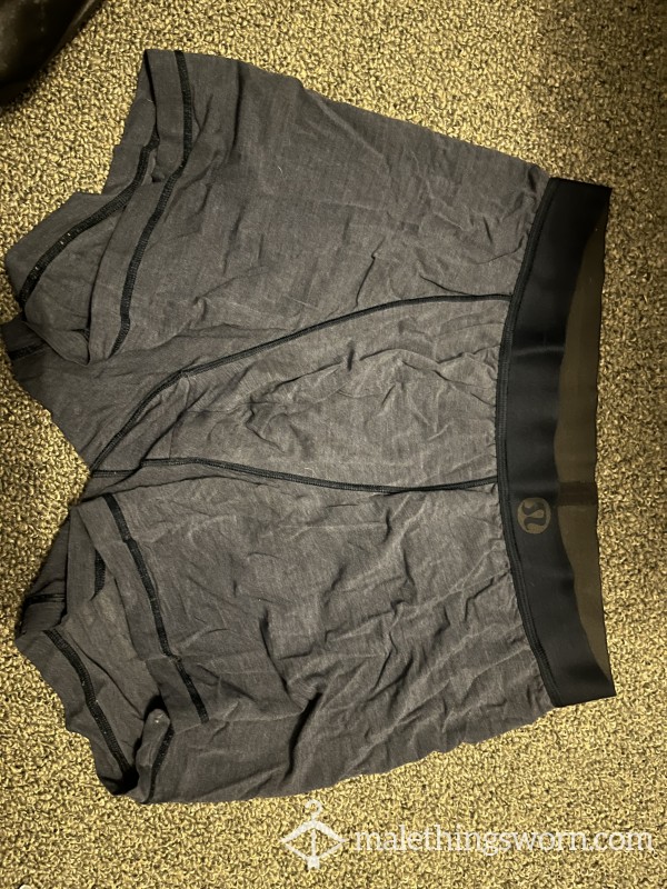 Size MEDIUM - LULU LEMON NAVY Workout Undies- Musky Ripe And Ready To Go