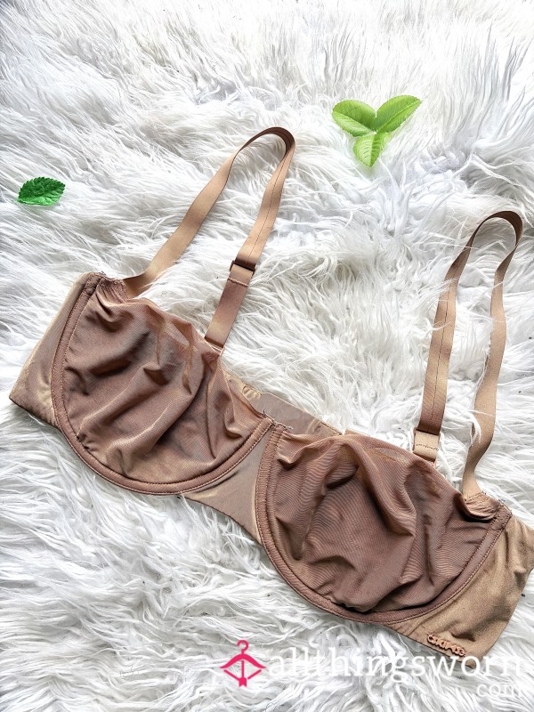 SKIMS No Show Unlined Balconette Bra In Sienna Shade (40C)